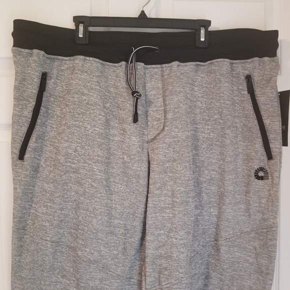 Akademiks Jogger/Sweatpants NWT Gray Zippered Leg - Picture 2 of 8